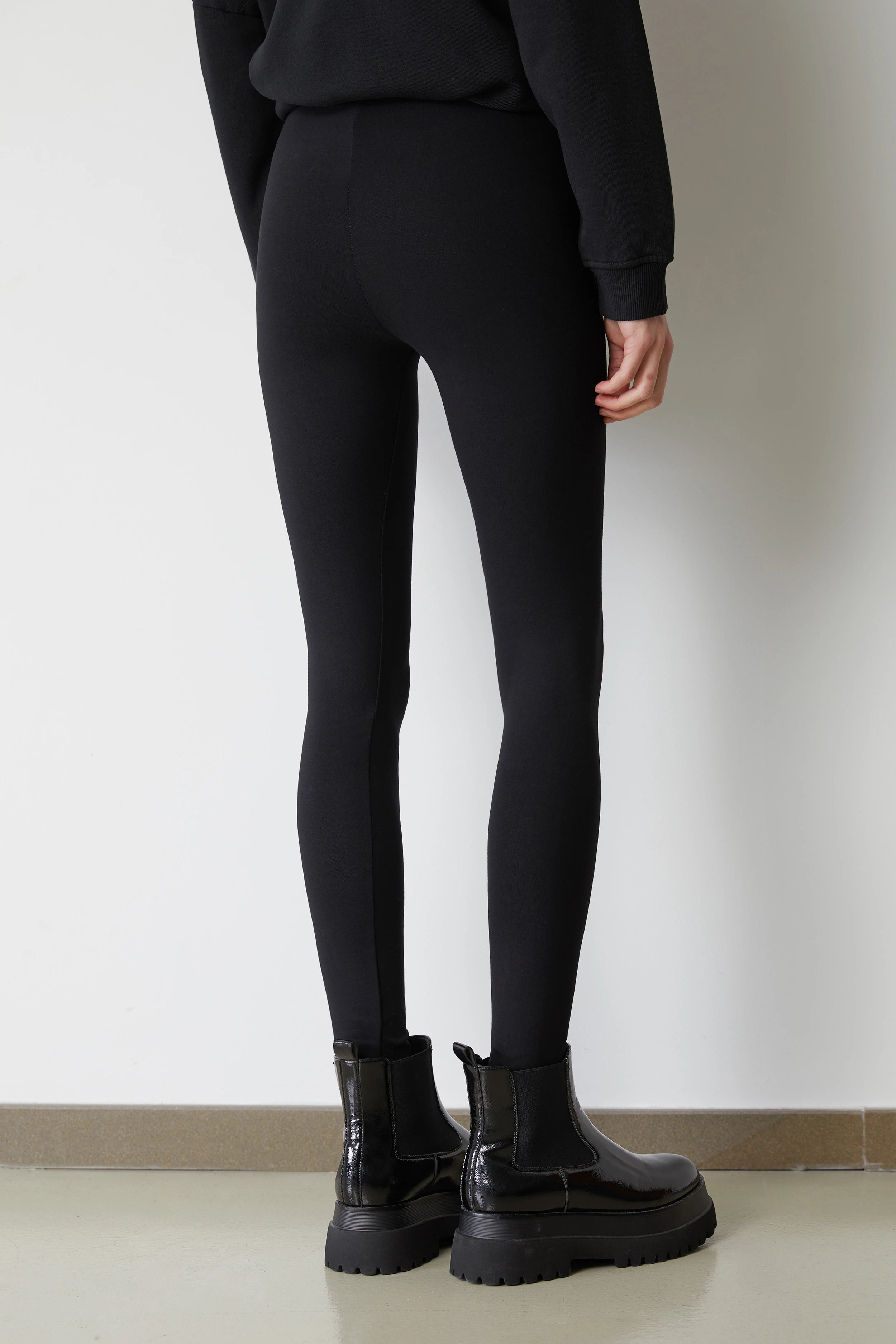 LEGGING BÁSICO TIRO ALTO NEGRO